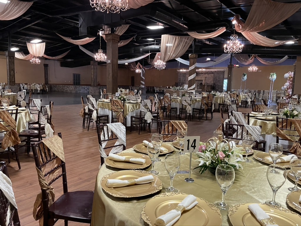 Venue Parlor Hall reception near Lake Lanier in Gainesville GA